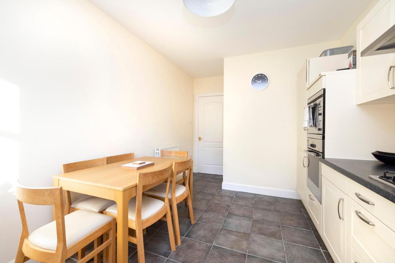 Apartament Joivy Modern Flat With Free Parking Edynburg Zewnętrze zdjęcie